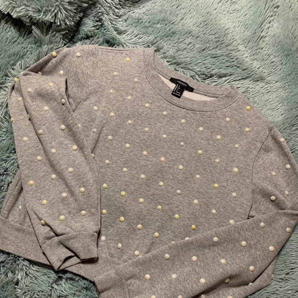 Pearl Cropped sweater